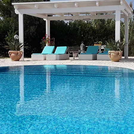 Bilocale In Con Piscina *