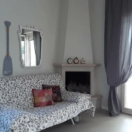 Apartament Bilocale In Con Piscina