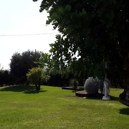 Bilocale In Con Piscina Apartament