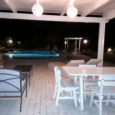 Bilocale In Con Piscina Monopoli